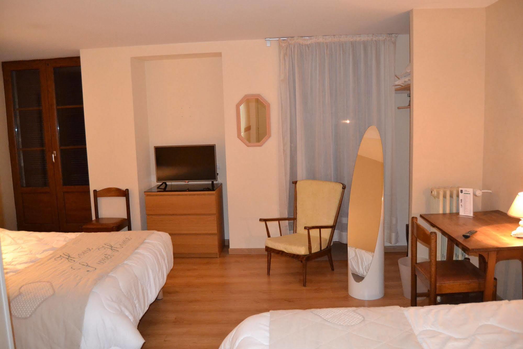 Hotel Du Lion Vert Luxeuil-les-Bains